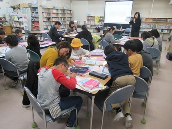 小学校のPTAが実施したパパママ東京ぼうさい出前教室の開催風景