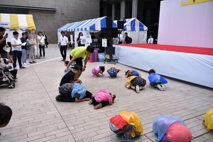 体を動かしながら防災のヒントを学ぶイベント「防災アスリート」実施写真