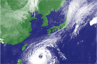 台風の気象衛星写真
